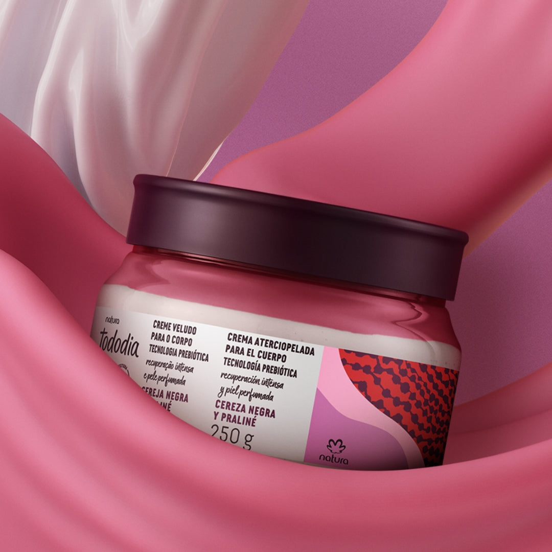 Todo Dia Velvet Body Cream Black Cherry and Praline 250g Natura Skin Care