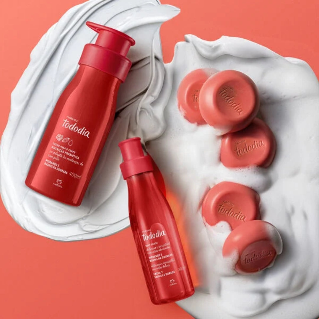 Natura Todo Dia Strawberry Golden Vanilla Moisturizer Body Splash Soap Kit