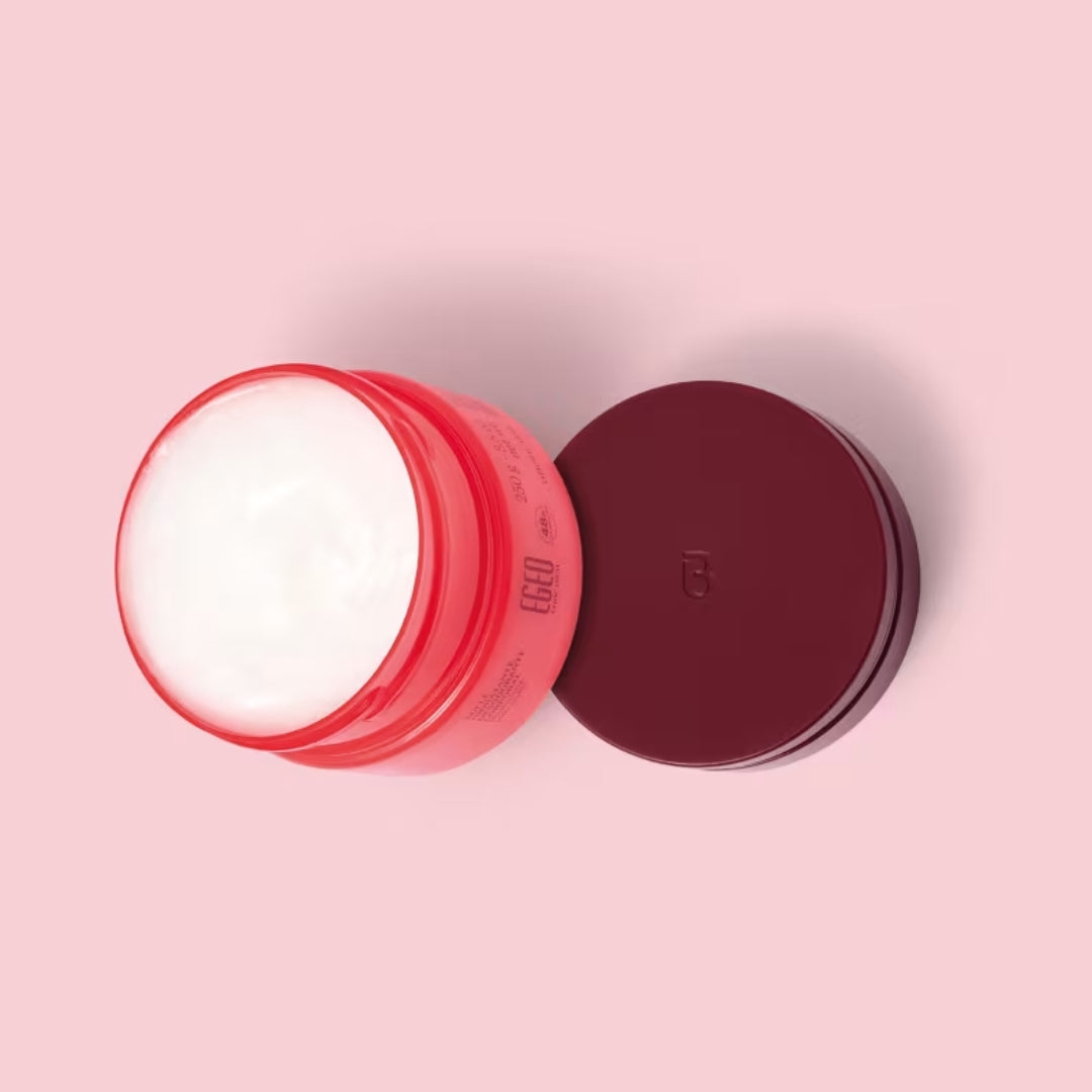 Egeo Choc High Soufflé Chocolate Strawberry Moisturizing Cream 250g o Boticário